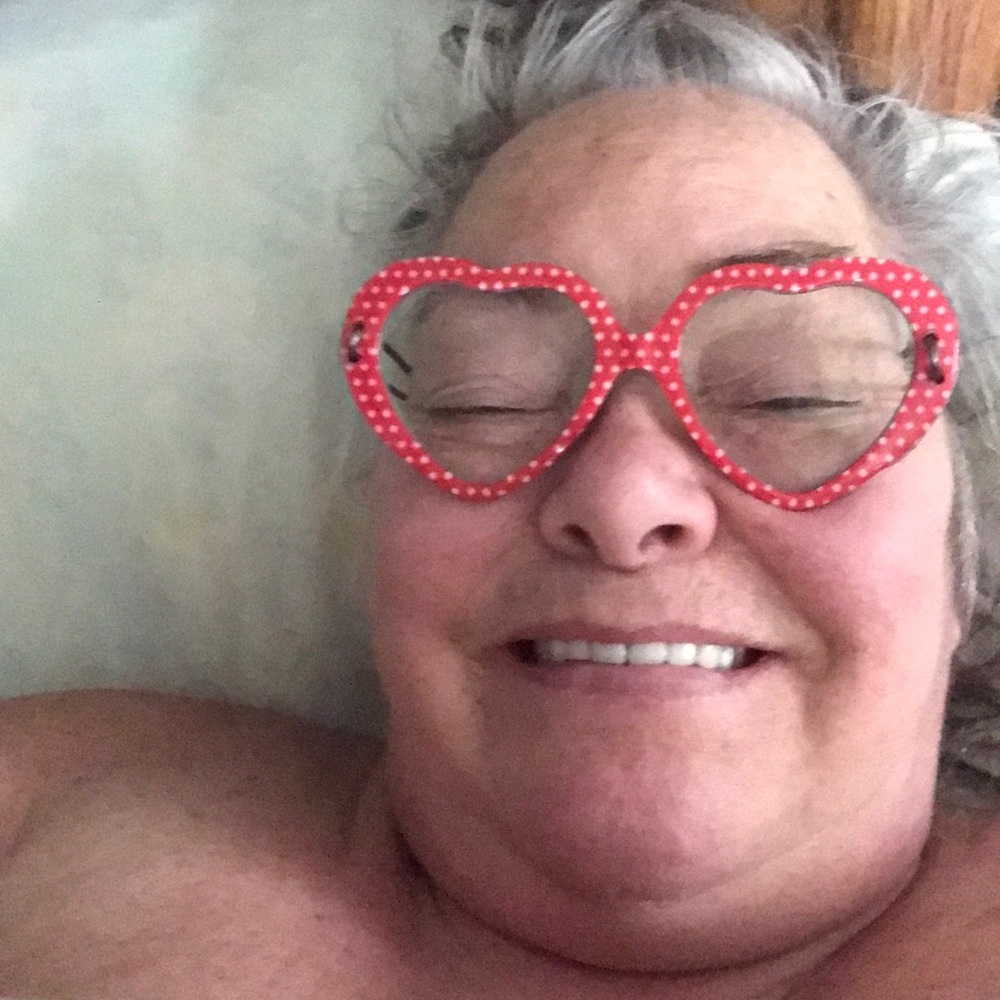 Meet your Posher, Lorrlorraine